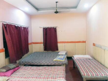 Shree Lodge, Varanasi 2